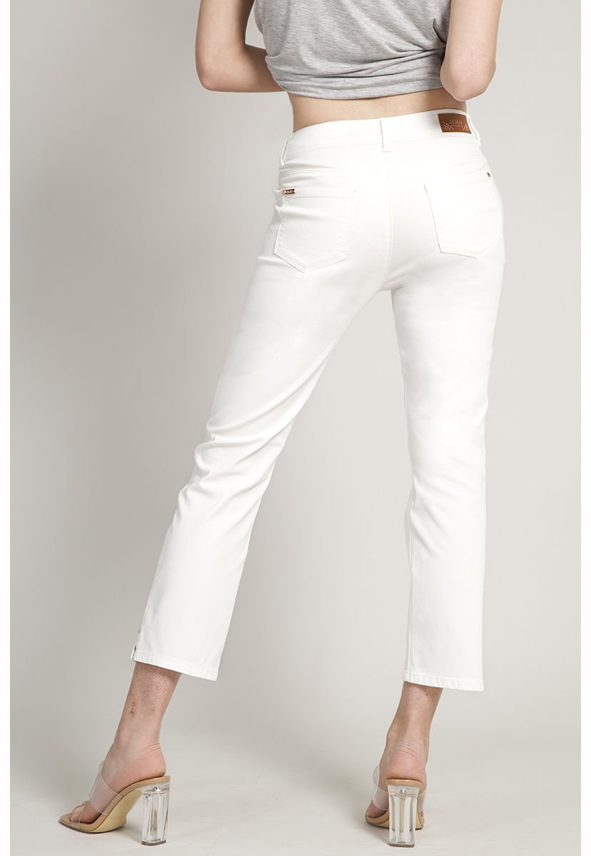 Furioso Kakadu Marca comercial Pantalon Recto Blanco Liola - Compra Ahora | Dafiti Chile