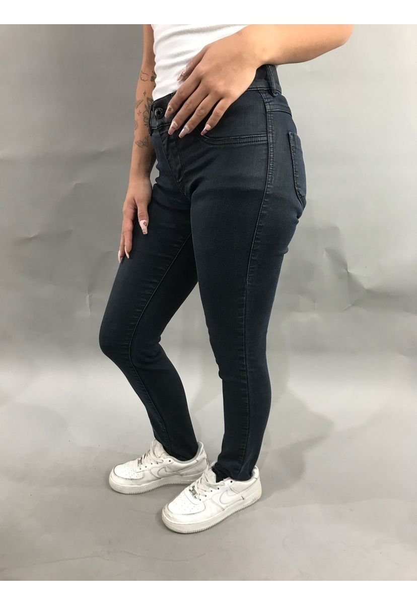 Jeans Negro Diesel Producto De Segunda Mano Compra Ahora