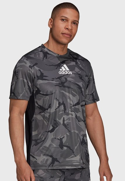 polera adidas camuflaje