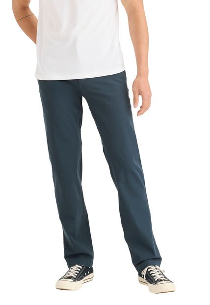 Pantalón Hombre Alpha Chino Slim Fit Azul Dockers