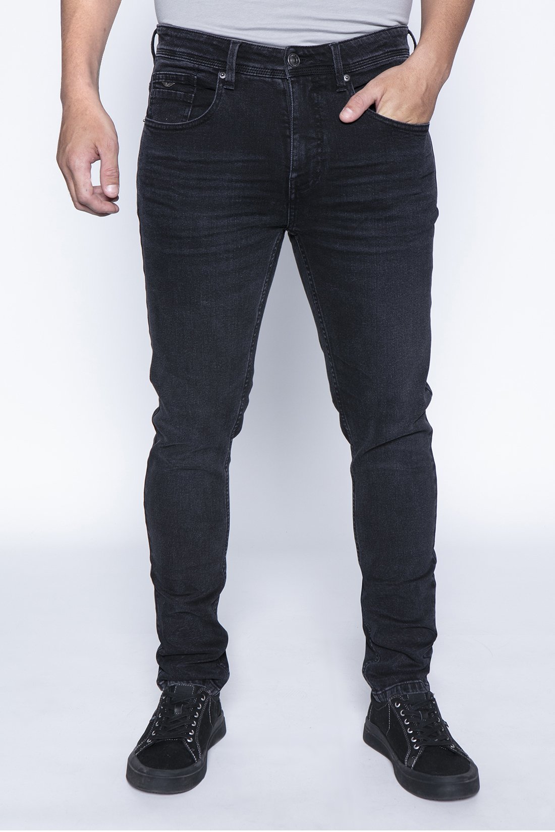 Jeans Hombre Estilo versatil y moderno Descubre ahora