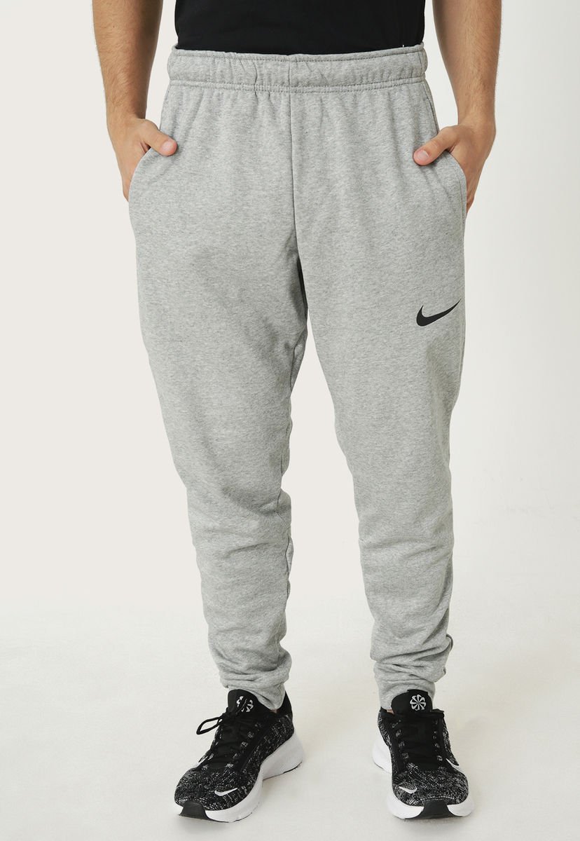 Pantalon de Buzo Nike M NK DF PNT TAPER FL Gris Calce Regular Compra Ahora Dafiti Chile